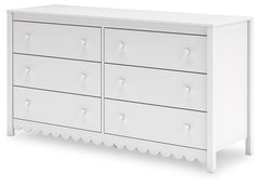 Hallityn Six Drawer Dresser