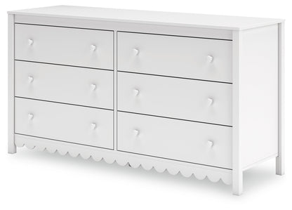 Hallityn Six Drawer Dresser