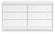 Hallityn Six Drawer Dresser