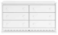 Hallityn Six Drawer Dresser