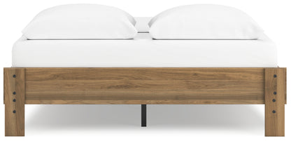 Deanlow Queen Platform Bed