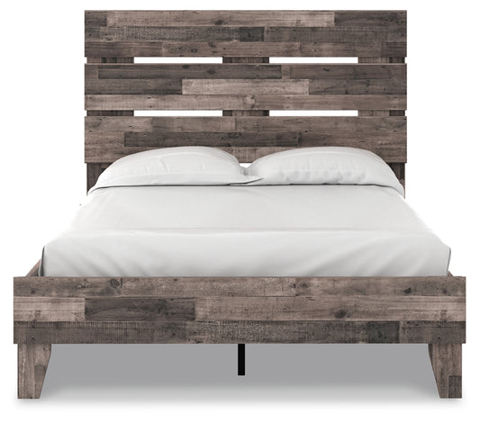 Neilsville Full Panel Platform Bed