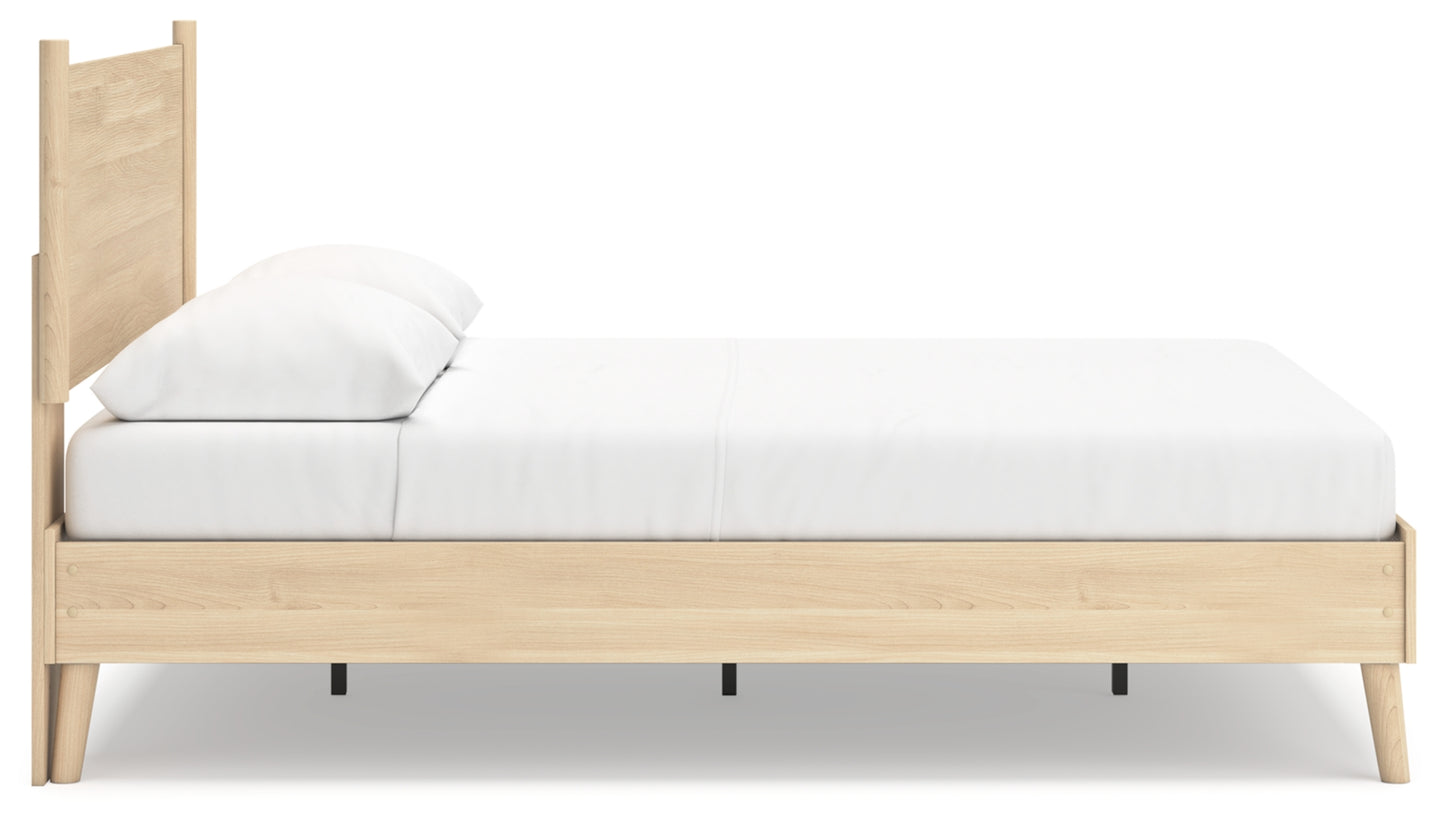 Cabinella Queen Platform Panel Bed