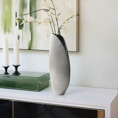 16" Cohen Ivory Shell Shaped Metal Vase