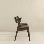 Sillas de comedor Edwin Mid Century Modern de cuero vegano negro (juego de 2)