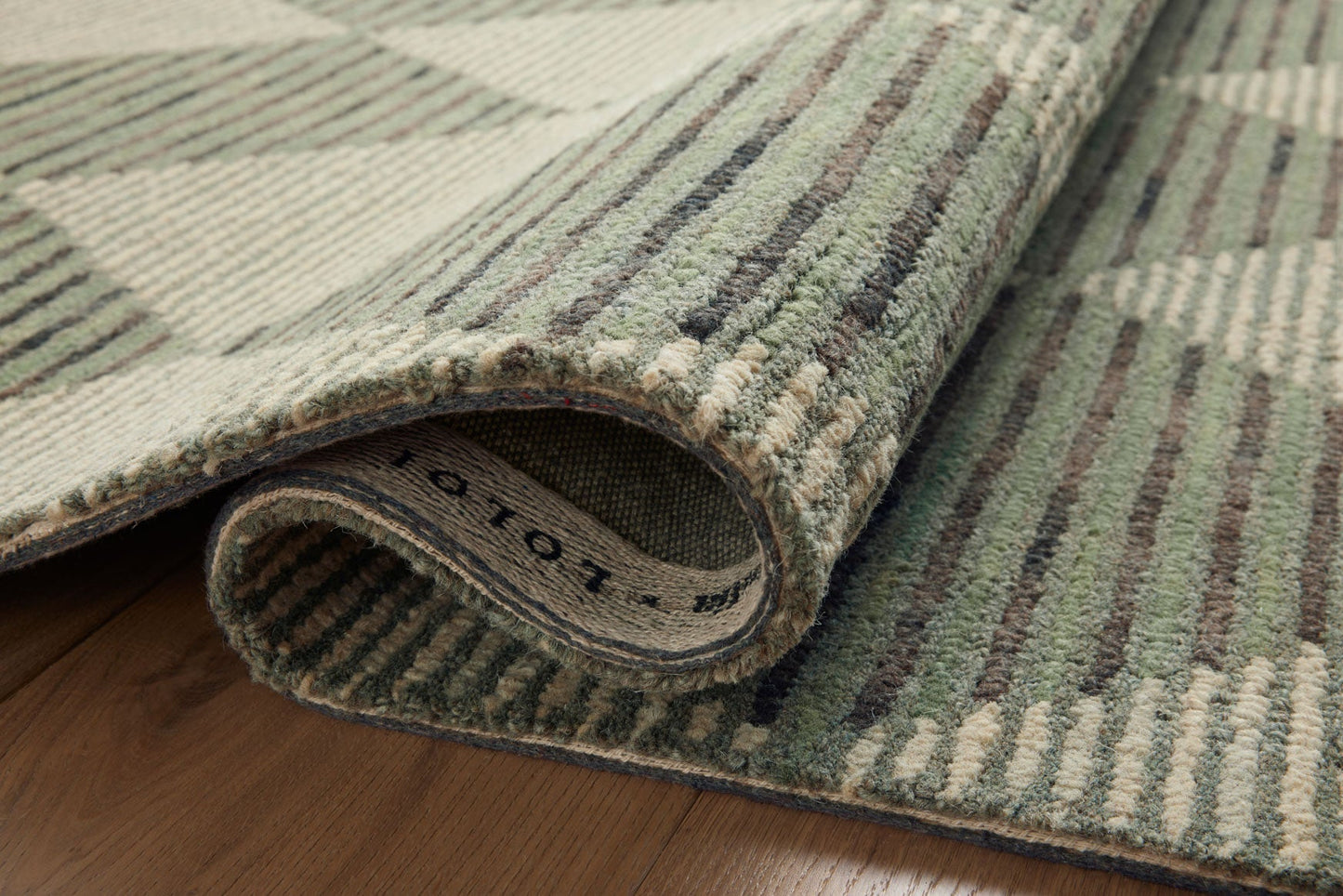 Chris Loves Julia x Loloi Francis FRA-01 Spa / Granito