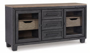 Foyland Dining Server