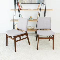 Silla de comedor de tela Gusto en gris claro (juego de 2)