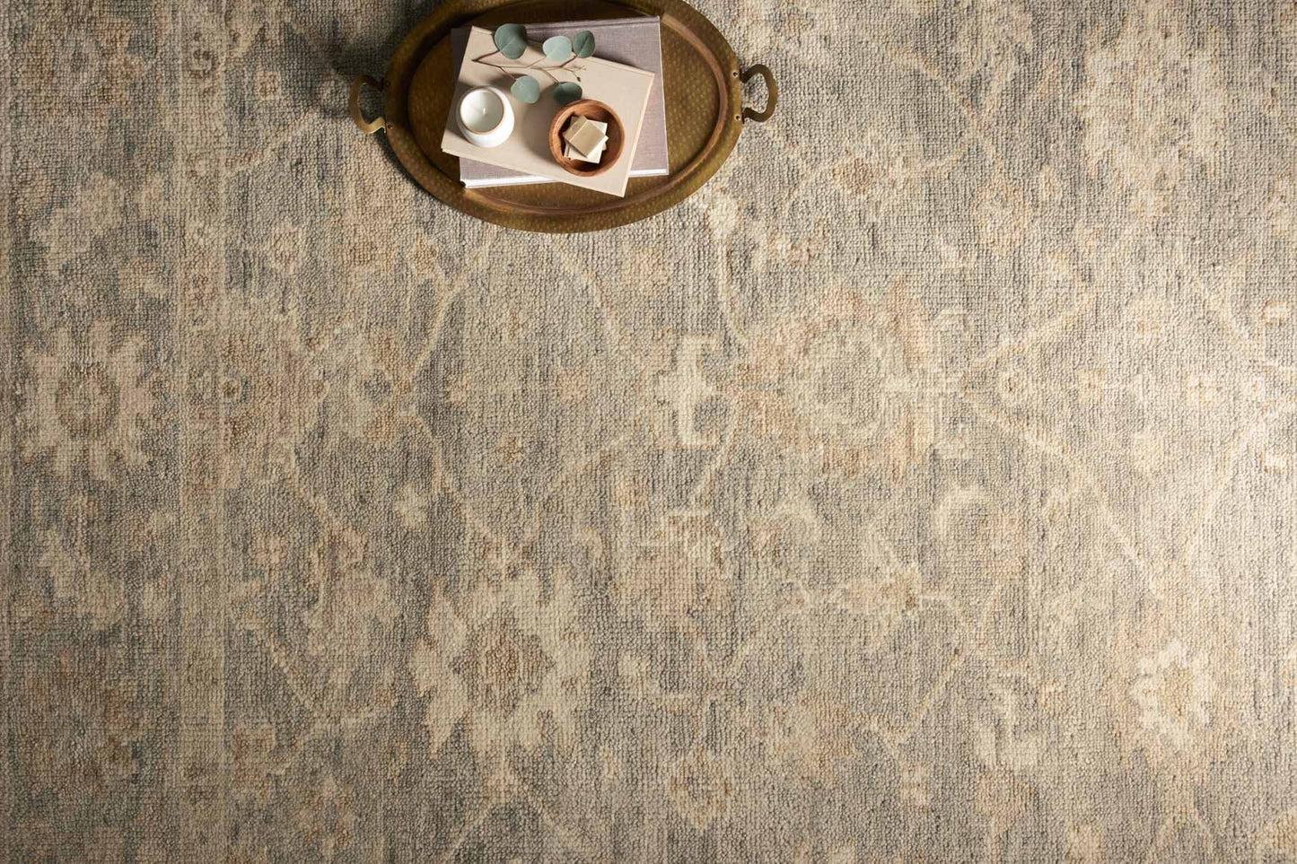 HEL-07 SILVER / IVORY