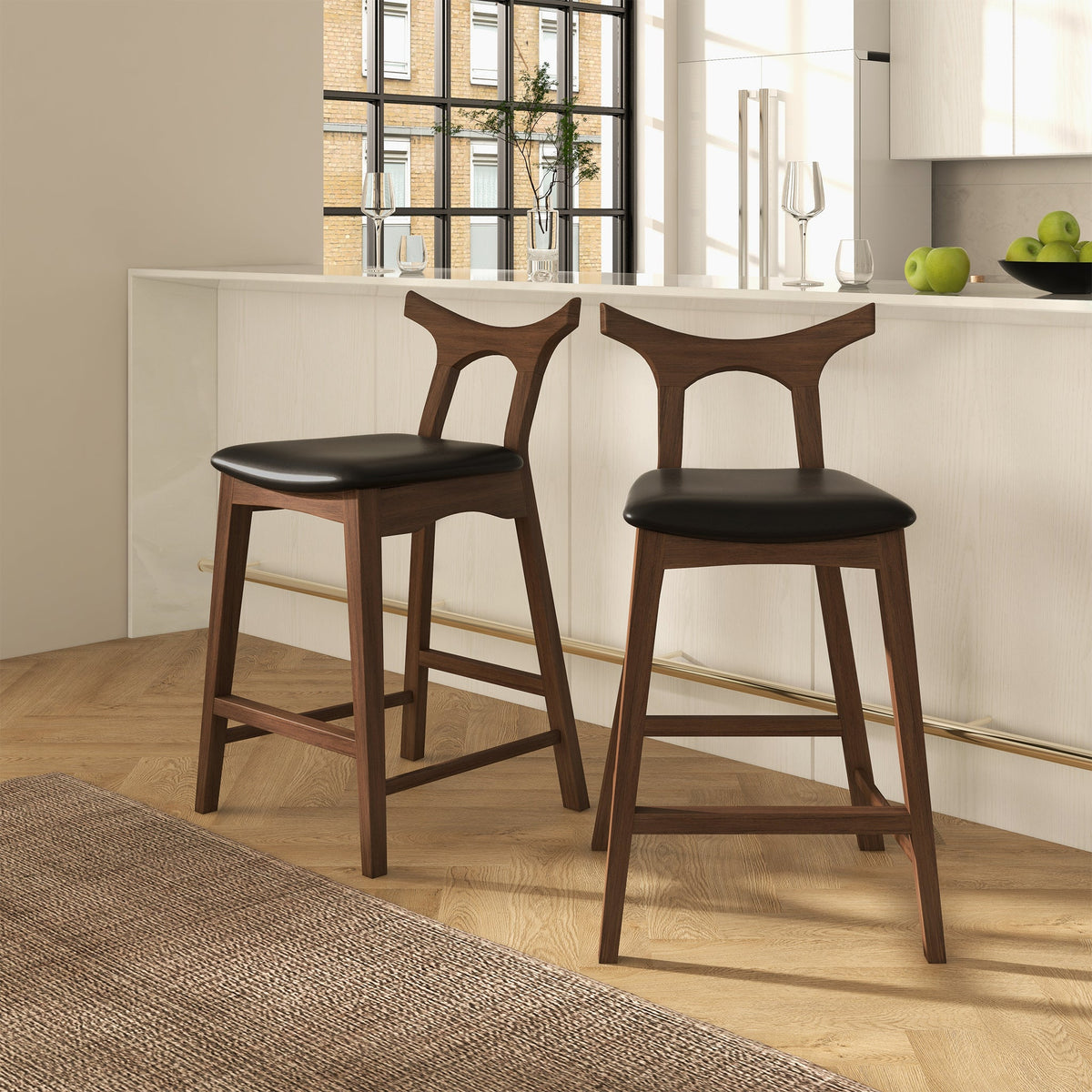 Silla de bar cuadrada tapizada de madera maciza Hester (juego de 2)