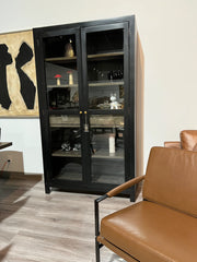 Napoles Showcase Black Greenish