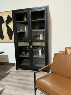 Napoles Showcase Black Greenish