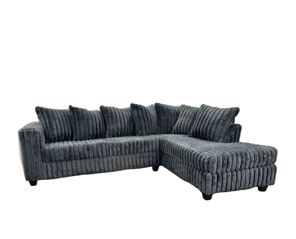 Woodland Sectional W/Chaise