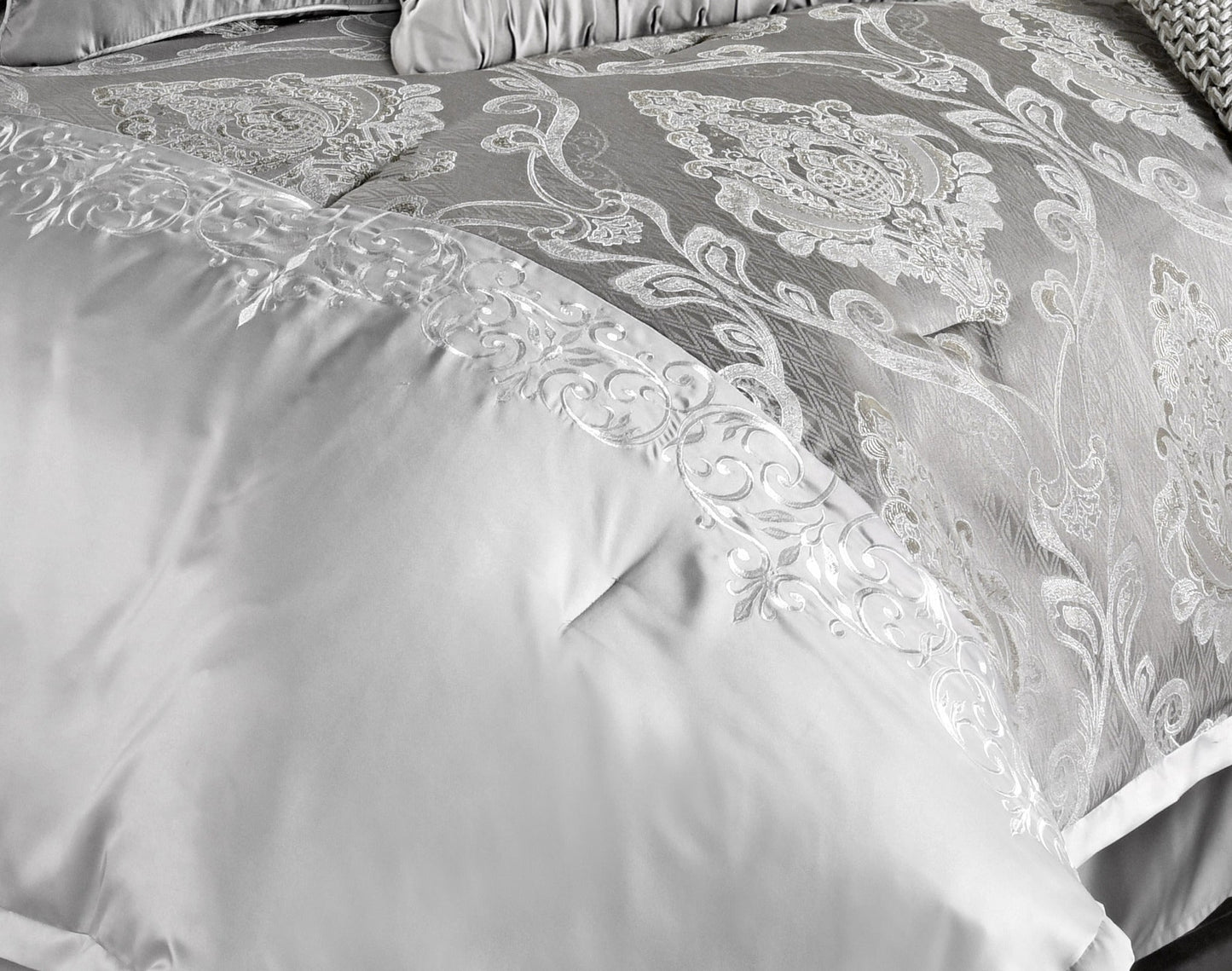 Kadin 12 pc Comforter Set