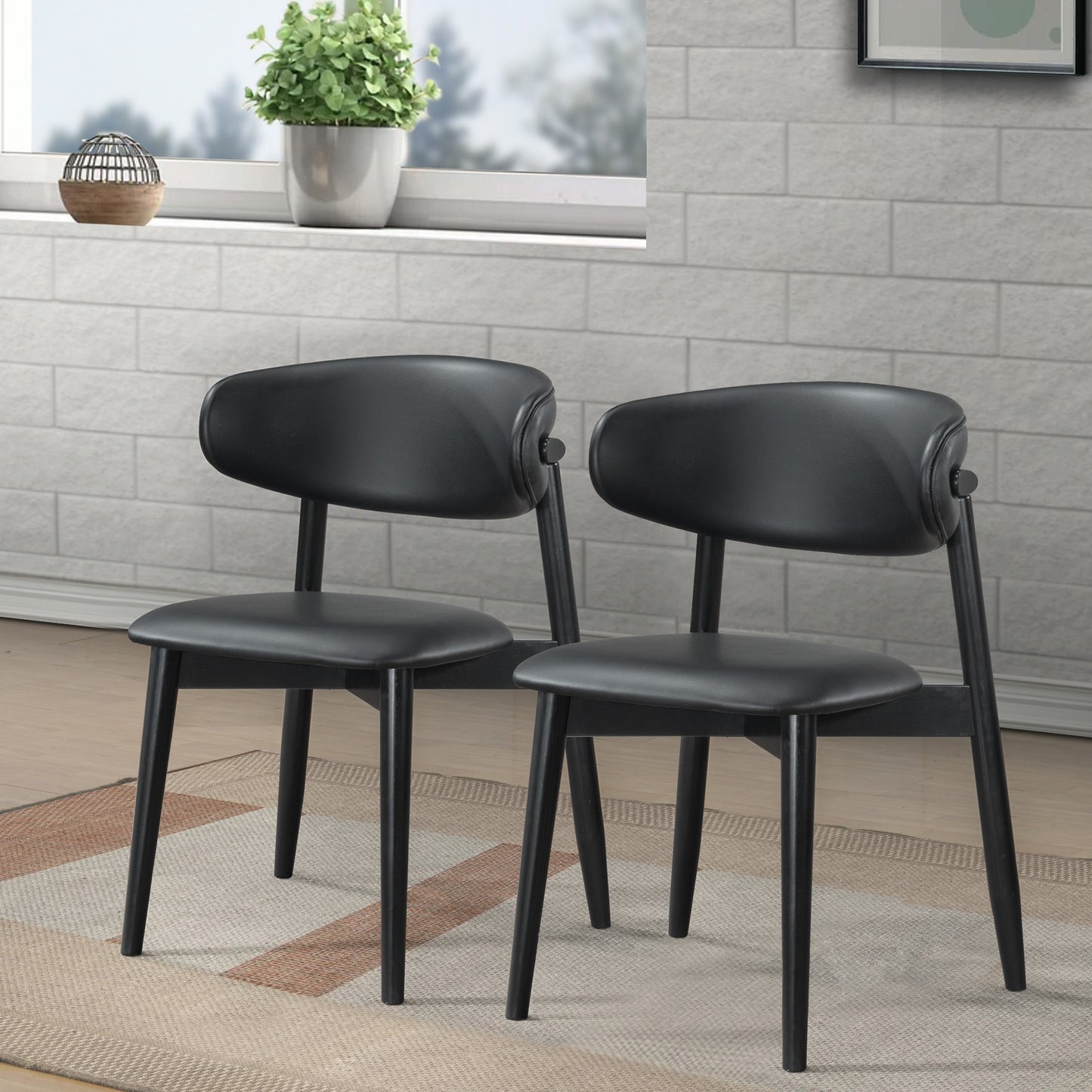 Silla de comedor Korbin de cuero vegano negro (juego de 2)