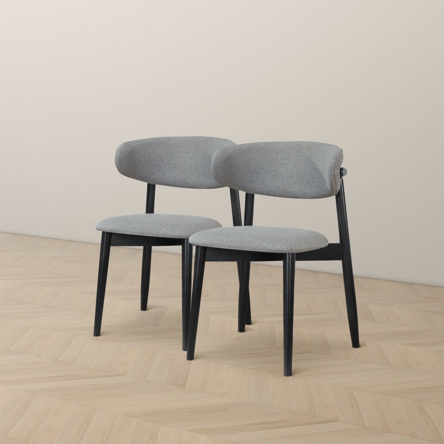 Silla de comedor Korbin de tela gris (juego de 2)