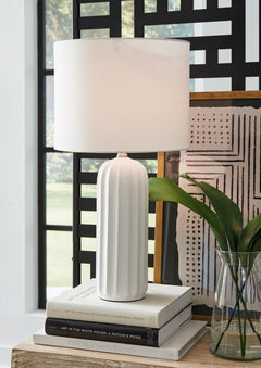 Clarkland Ceramic Table Lamp (Set of 2)