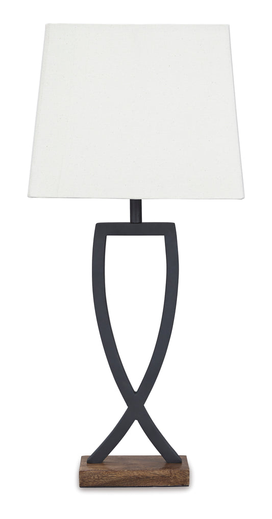 Makara Metal Table Lamp