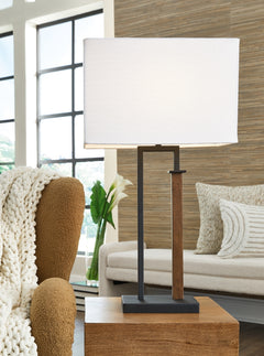 Voslen Metal Table Lamp (Set of 2)