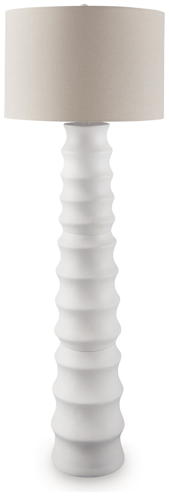 Veraleigh Poly Floor Lamp (1/CN)