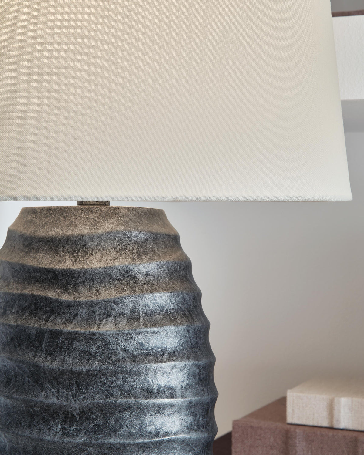 Caronick Poly Table Lamp (Set of 2)