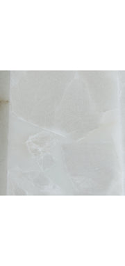 Laurellen Alabaster Table Lamp (1/CN)