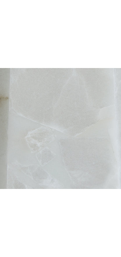 Laurellen Alabaster Table Lamp (1/CN)