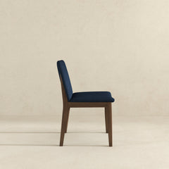 Silla de comedor Laura de madera maciza de lino azul (juego de 2)