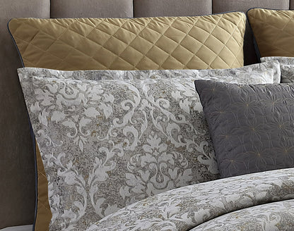 Vintage Medallion 9-Piece Queen Comforter Set in Lisbon Gray