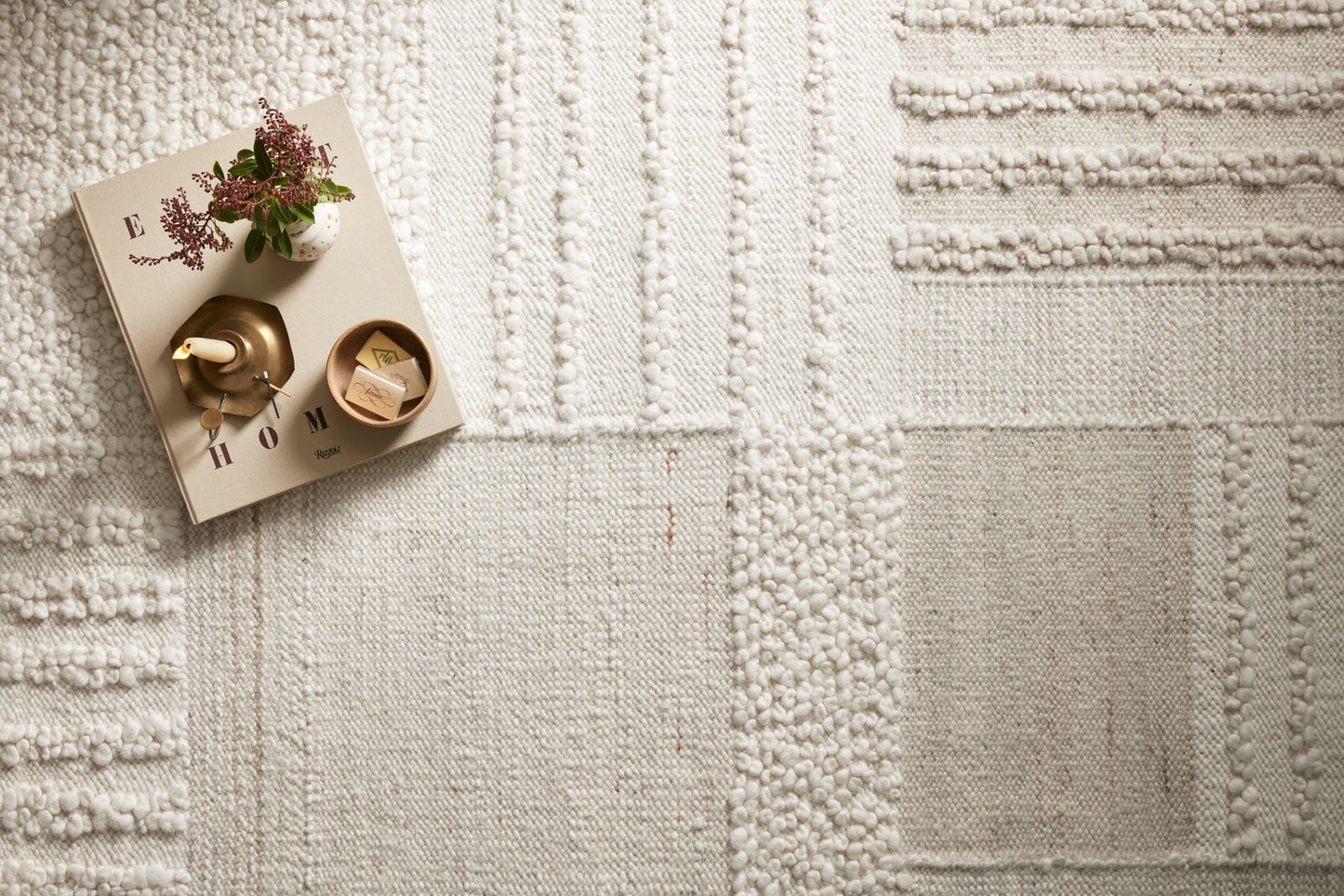 Loloi Manfred MAN-01 Ivory / Pebble