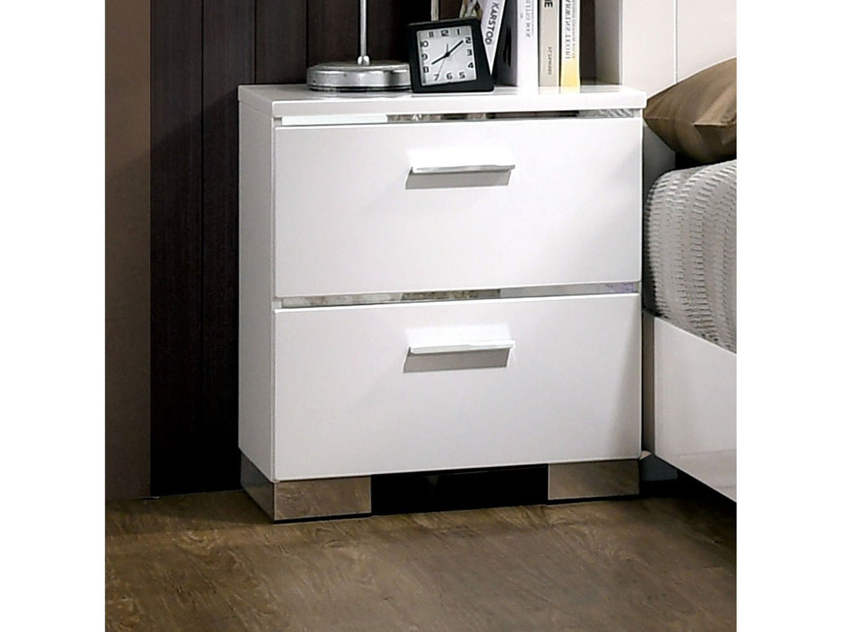 Carlie 5 Pc Queen Bedroom Set