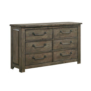 Maverick King 4PC Bedroom Set with 2 Nightstands & Dresser