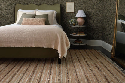 Magnolia Home by Joanna Gaines x Loloi Nico NIC-01 Natural / Bark