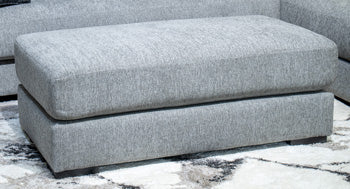 otomana Ellington Pike Oversized Accent