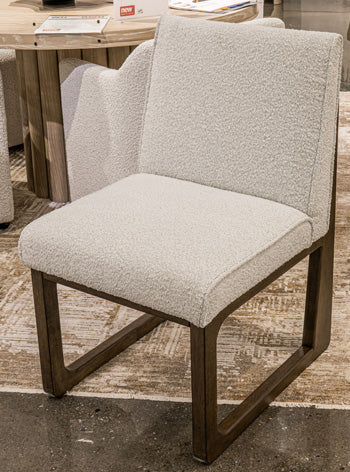 Darimore Dining UPH Side Chair (2/CN)