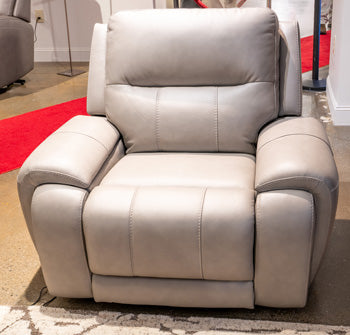 Trendsetter Power Recliner w/Audio Seating