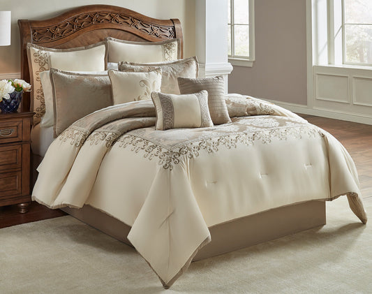 New Haven Comforter Set