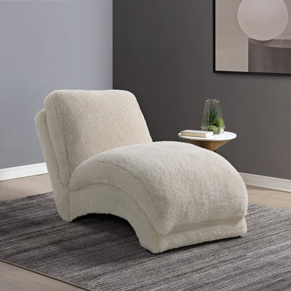 Nori Chaise in Yakety Wak Sand