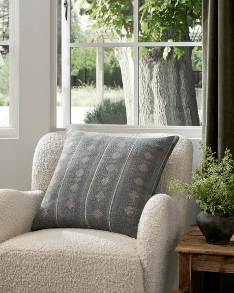 Amber Lewis x Loloi Pillows PAL0007 Denim