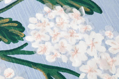 Almohadas Rifle Paper Co. x Loloi PRP0013 Azul Hortensia/Marfil