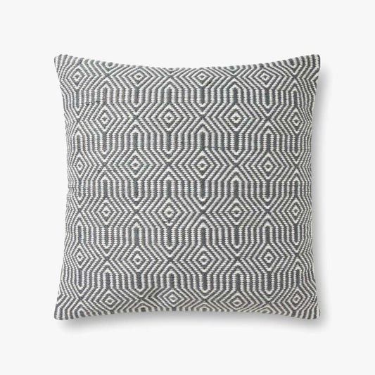 Loloi Pillows P0339 Charcoal / White