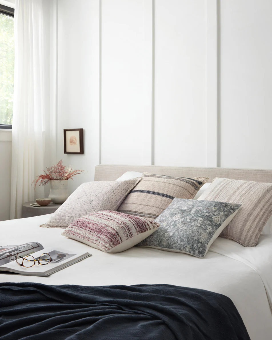 Almohadas Chris Loves Julia x Loloi PCJ0002 Borgoña/Marfil