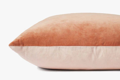 Magnolia Home by Joanna Gaines x Loloi Pillows P1153 Sand / Blush