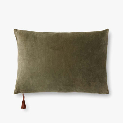 Magnolia Home by Joanna Gaines x Loloi Pillows PMH1153 Moss / Beige