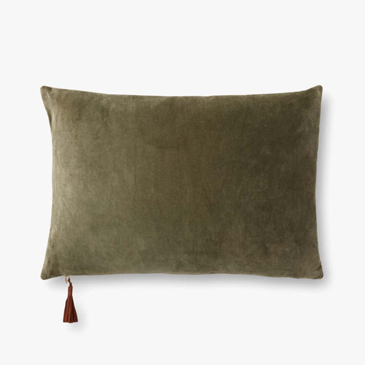 Magnolia Home by Joanna Gaines x Loloi Pillows PMH1153 Moss / Beige