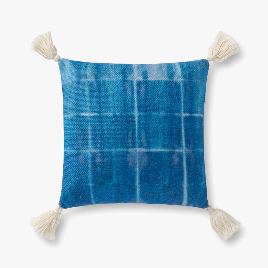 Loloi Pillows P0922 Blue