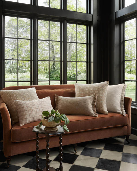 Magnolia Home by Joanna Gaines x Loloi Bryn PMH0062 Beige