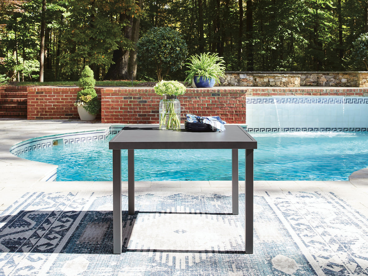 Point Bonita Square Dining Table w/UMB OPT