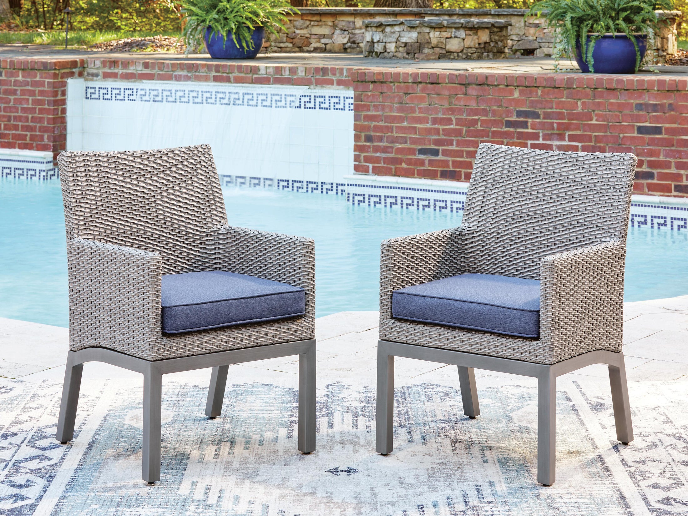Dillon Beach Arm Chair With Cushion (Set of 2)