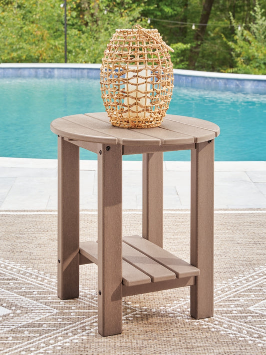 Cliffs Beach Oval End Table